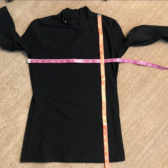 2 Under Armour mock turtle neck shirts - Picture 4 of 5
